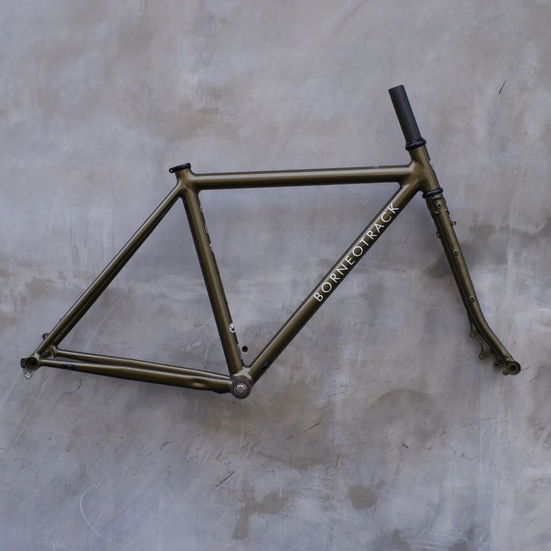 BORNEOTRACK "Commuter" Compatible with Fork steel custom 27" TA