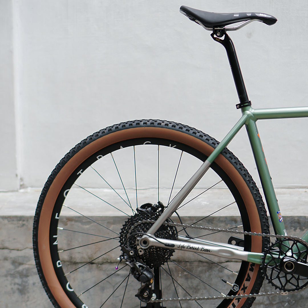 BORNEOTRACK COMMUTER 27