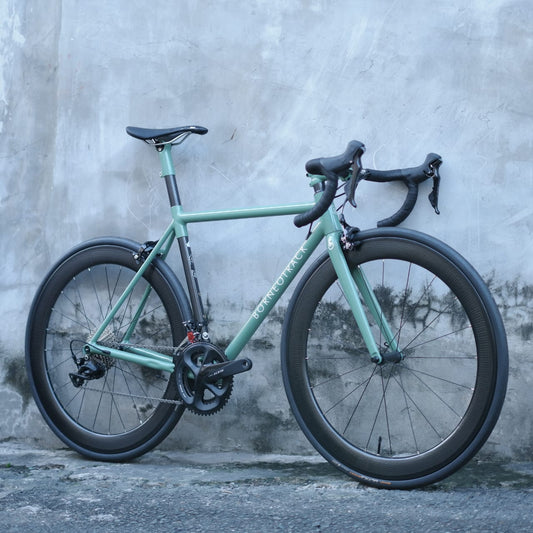 Full Bike BORNEOTRACK ISP Road bike rims brake Headset integrated 1 1/8