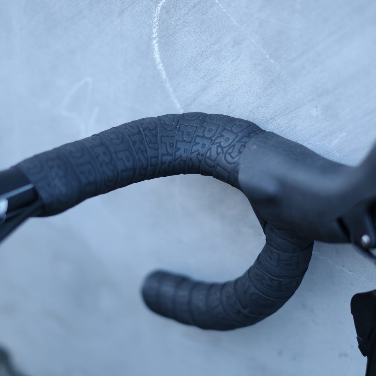 Full Bike BORNEOTRACK ISP Road bike rims brake Headset integrated 1 1/8